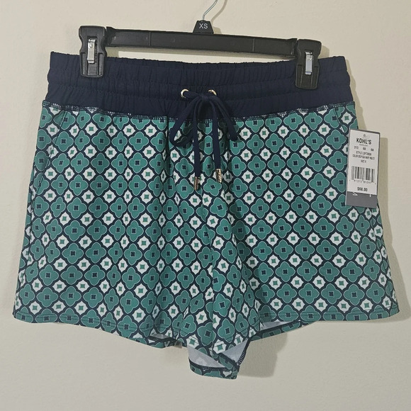 LOFT Woven Board Shorts - Picture 1 of 10